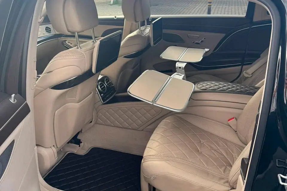 Аренда Mercedes-Maybach с водителем в Ереване 2 Maybach с водителем
