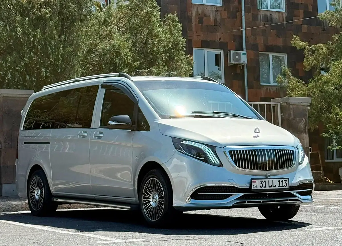 Трансфер Ереван — Горис на минивэне SLS Armenian Tour