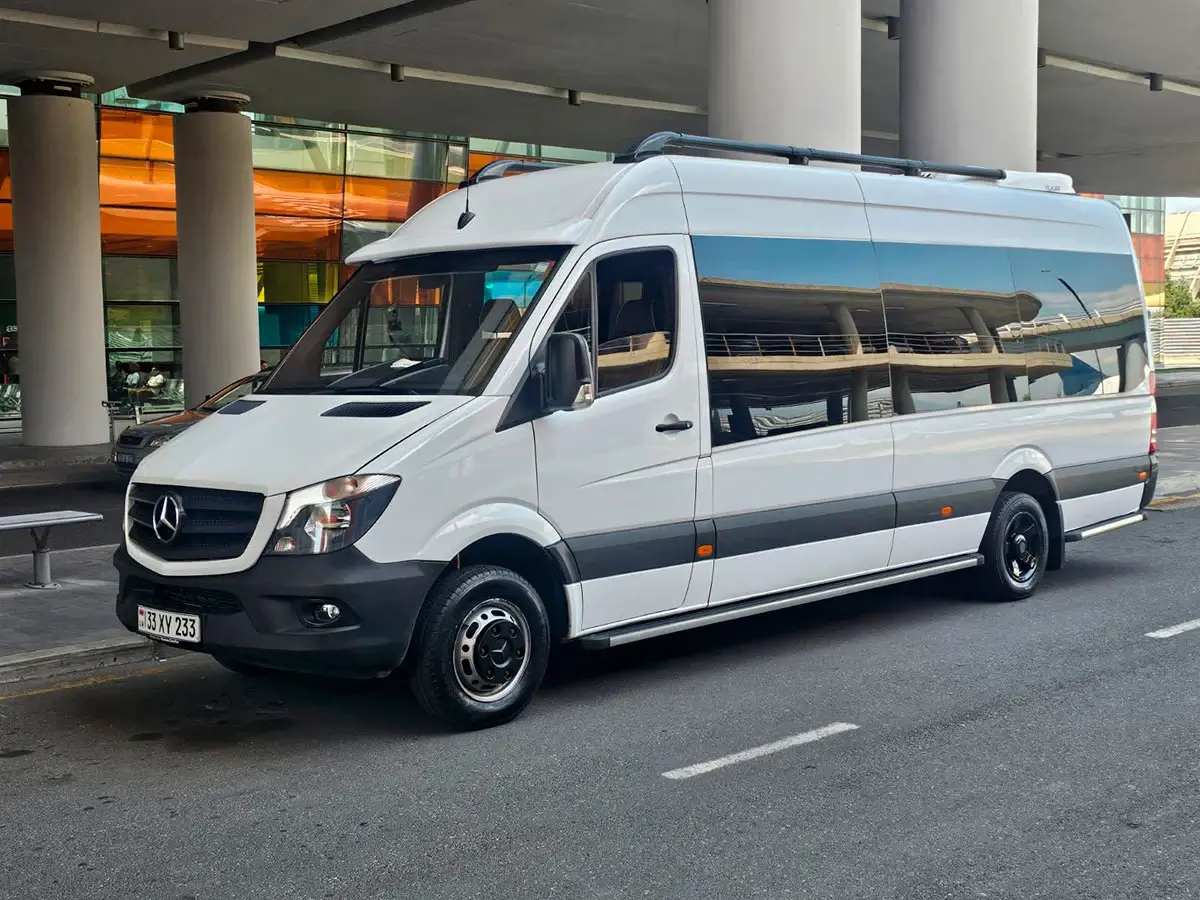 Спринтер SLS Armenian Tour для трансфера из Еревана в Ванадзор