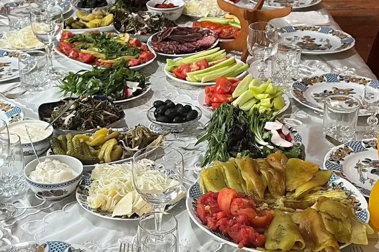 Армянские традиции и обычаи — застолье, гостеприимство и народная культура