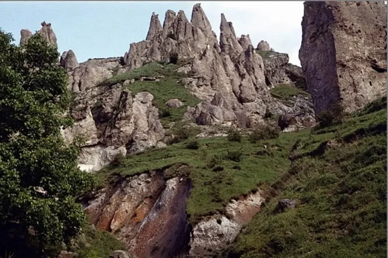 Город Горис — Армения