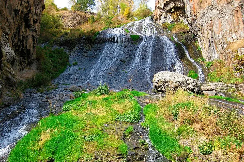 Jermuk Waterfall Mermaid’s Hair cascade, general view