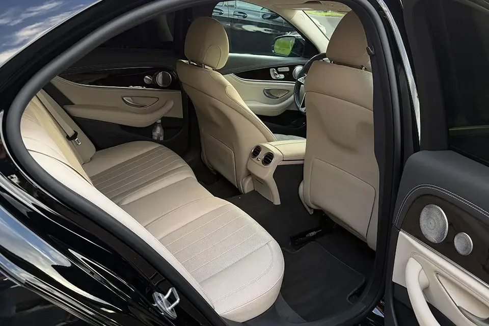 Rear passenger seats of a Mercedes-Benz E-Class
